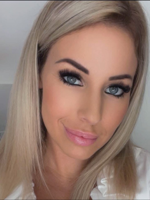 Főoldal 6 Team Member